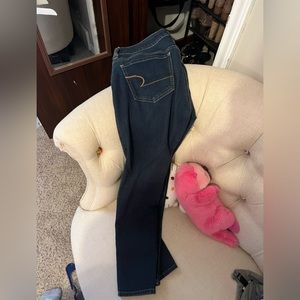 American eagle blue jeans